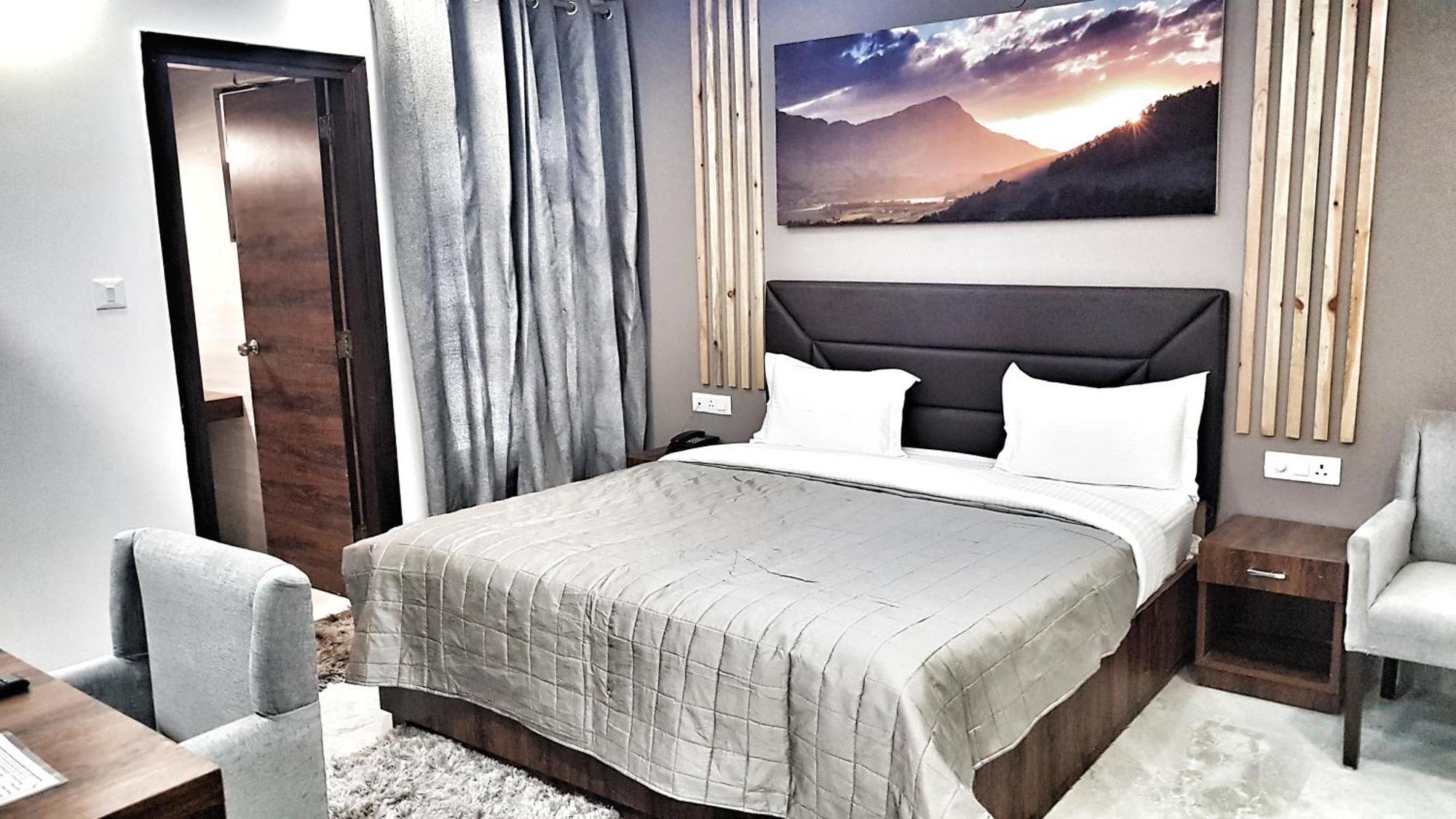 Airport Hotel Delhi Aerocity, 15 Mins Yashobhoomi Nowe Delhi Zewnętrze zdjęcie