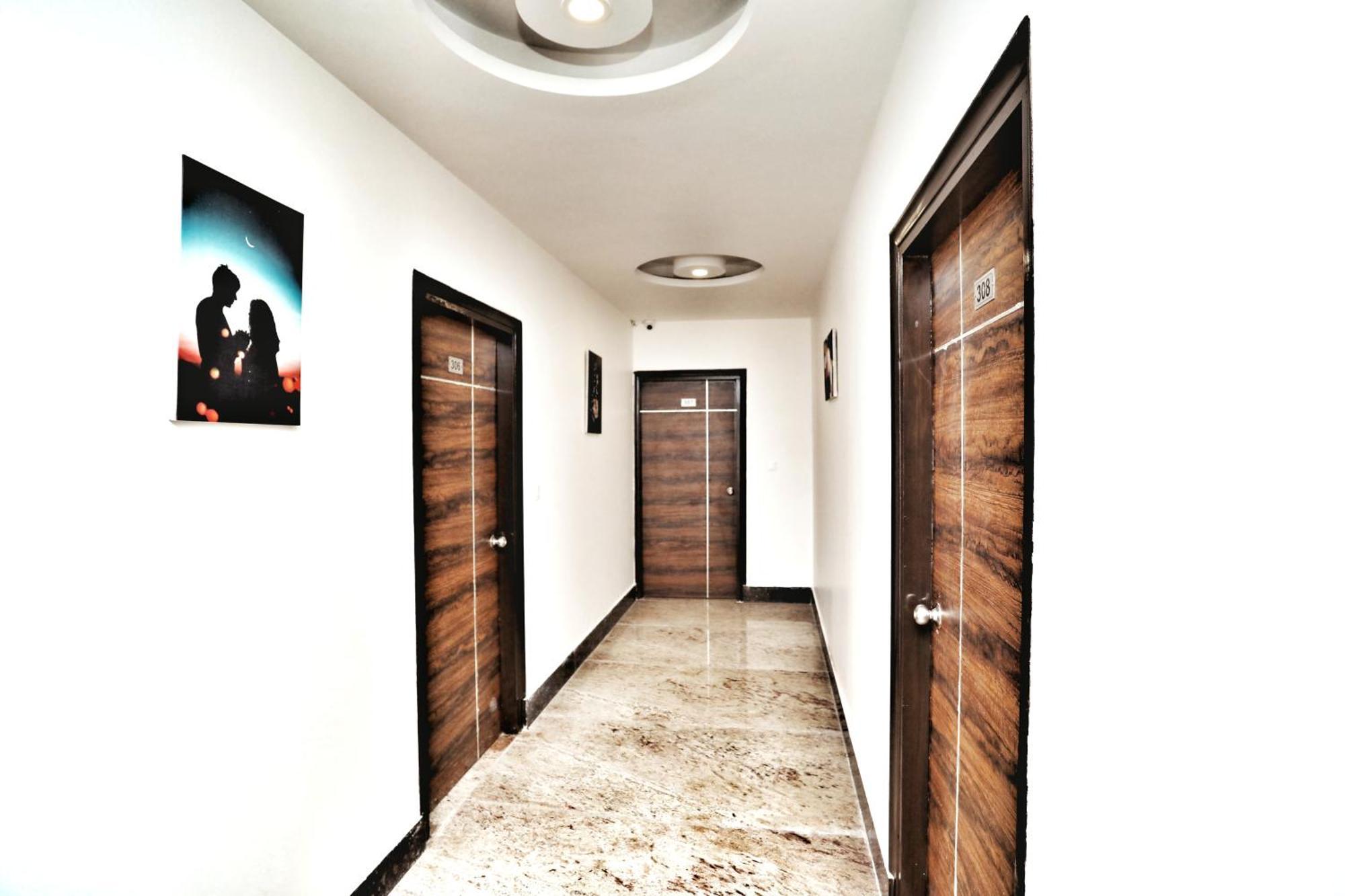 Airport Hotel Delhi Aerocity, 15 Mins Yashobhoomi Nowe Delhi Zewnętrze zdjęcie