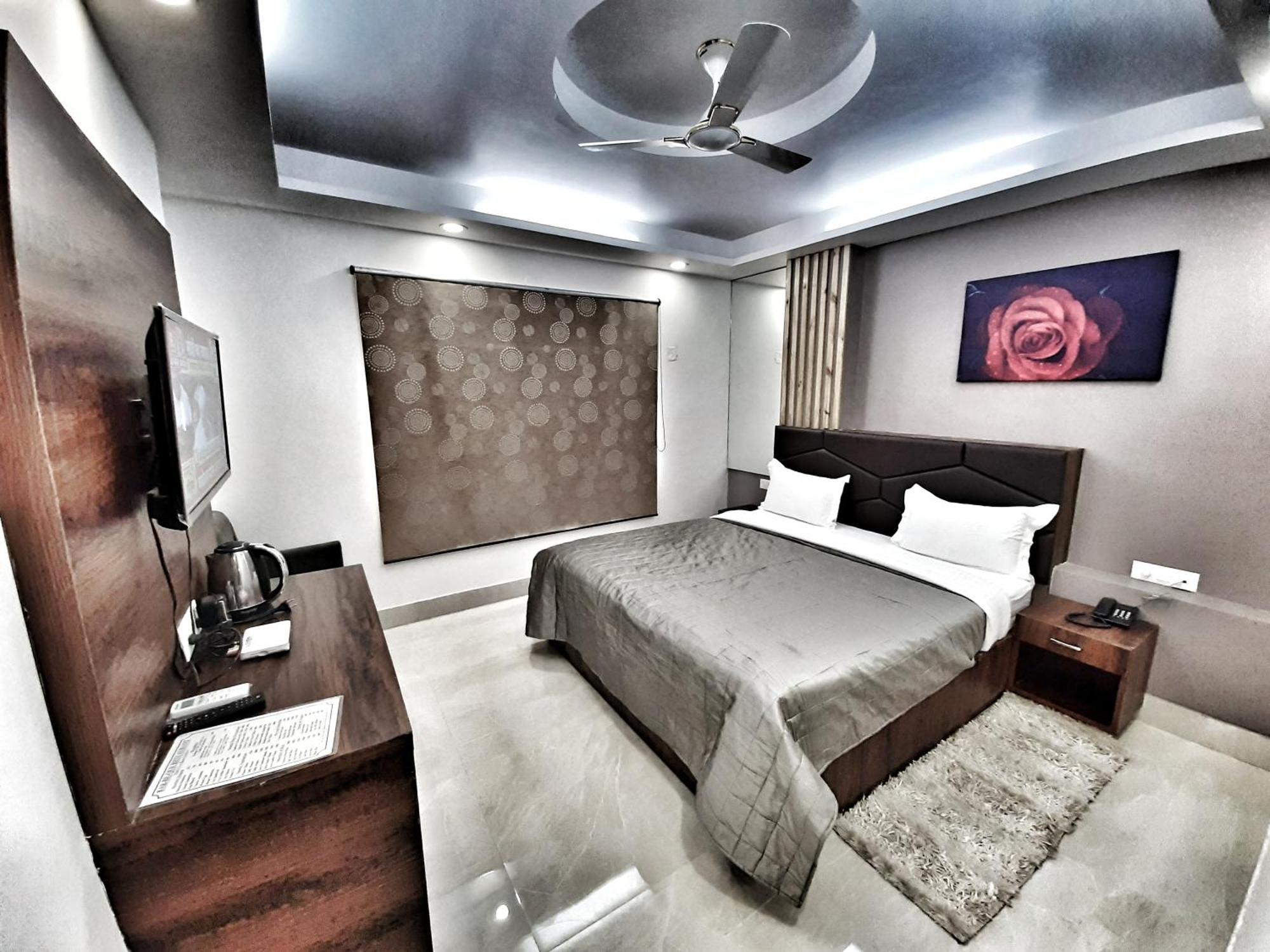 Airport Hotel Delhi Aerocity, 15 Mins Yashobhoomi Nowe Delhi Zewnętrze zdjęcie